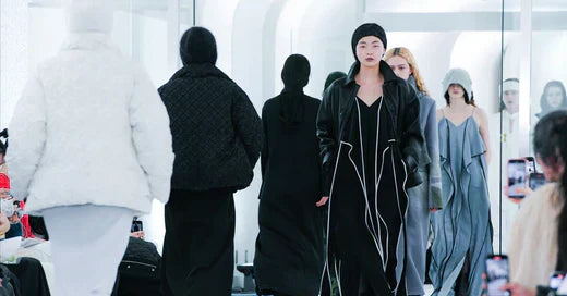 デザイナーの言葉と想いを顧客に届ける。MURRALが実践するブランドストーリーの語り方